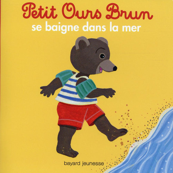 PETIT OURS BRUN SE BAIGNE DANS LA MER - DES 2 ANS